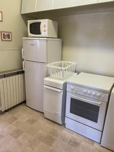 Køkken eller tekøkken på French Holiday Accommodation