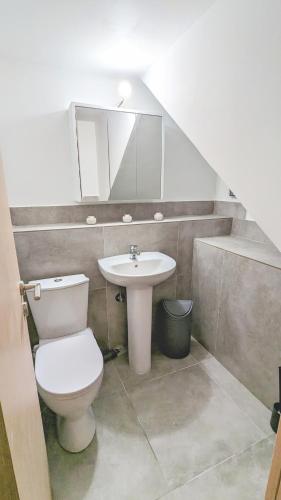 Gallery image of Traditional Lazarata House in Lazaráta