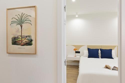 Diagonal Apartments by Olala Homes