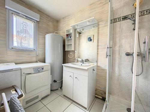 Koupelna v ubytování Maison Cucq-Stella Plage, 4 pièces, 8 personnes - FR-1-236-140