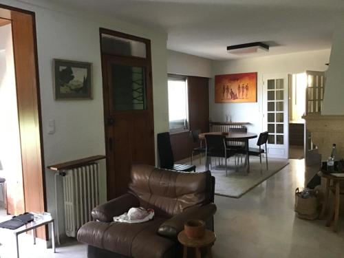 Zdjęcie z galerii obiektu VILLA VILLENEUVE LES AVIGNON w mieście Villeneuve-lès-Avignon