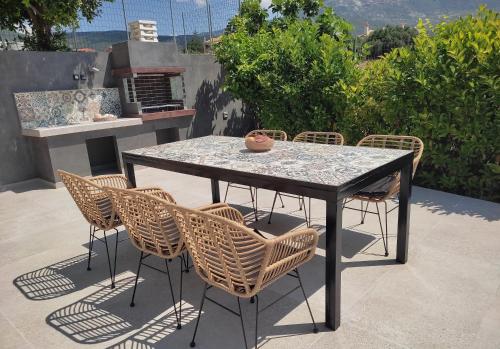 Γενική θέα στο βουνό ή θέα στο βουνό από  αυτή η βίλα
