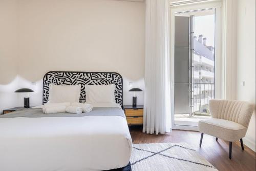 Deluxe Apartment in City Center by LovelyStay