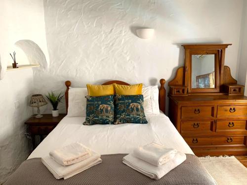 Cute pueblo house in heart of Javea old town