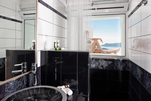 Kylpyhuone majoituspaikassa Asteras Villas