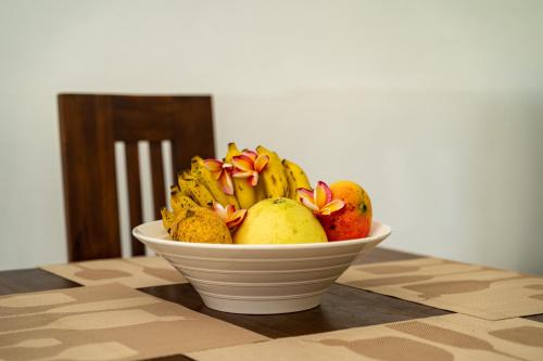 Makanan di atau berdekatan apartmen