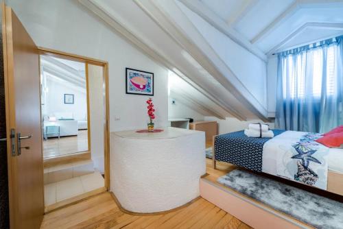 Apartment Kris- Stradun Old Town