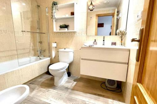 12-Apartamento en la playa Piscina