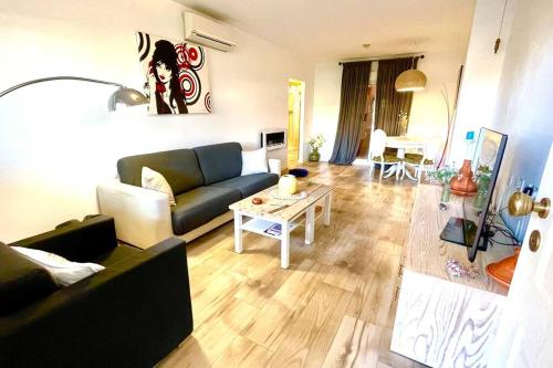 12-Apartamento en la playa Piscina