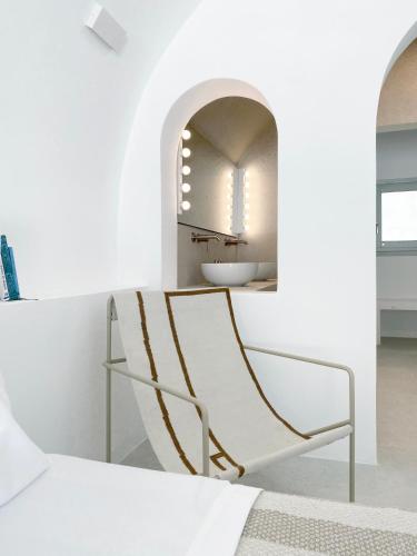 Postel nebo postele na pokoji v ubytování Marousi Cycladic House with private pool