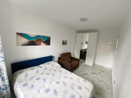Giường trong phòng chung tại Accogliente appartamento