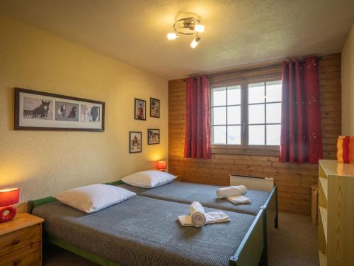 Chalet Falaises by Interhome
