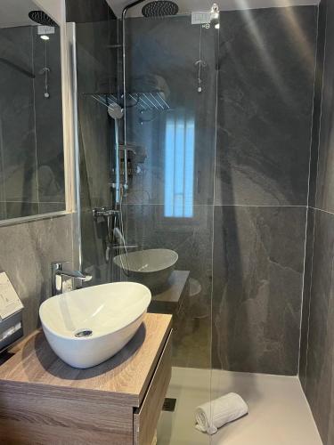 Salle de bains dans l'établissement Hotel Residence Esplanade
