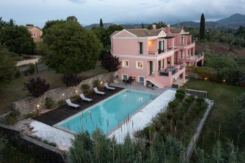 Gallery image of Luxury Villa Perla in Agios Ioannis