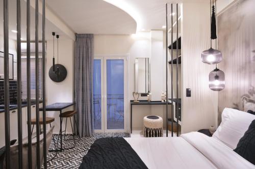 Adrianou at Heart of Plaka
