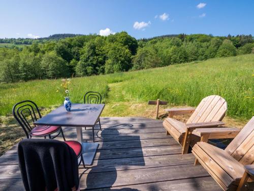 Photo de la galerie de l'établissement Yourtissimo, à Laprugne