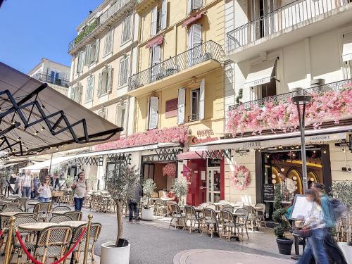 1 bedroom Palais Hoche Cannes 5 mins from the Croisette AC Cannes Riviera 226