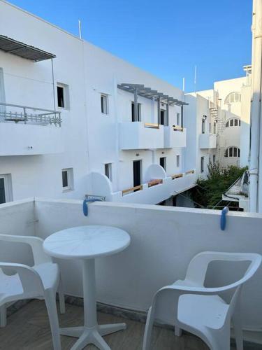 fotini's apartment