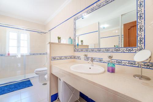 Ένα μπάνιο στο Casa da Encosta