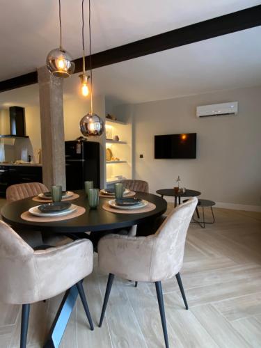 Televízia a/alebo spoločenská miestnosť v ubytovaní Apartamento Amar - 150m from the Arenal Beach - Private parking - Completely renovated