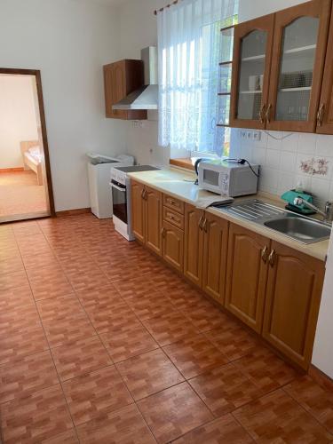 Kuchyň nebo kuchyňský kout v ubytování Hřensko 27 Apartmány