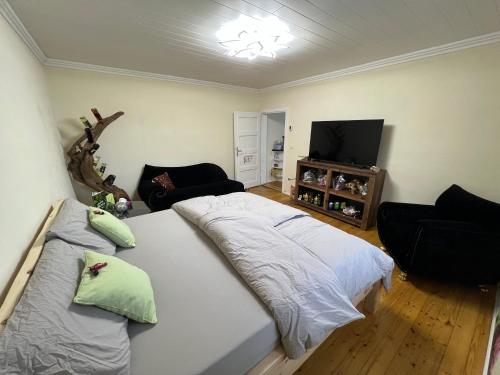 Postel nebo postele na pokoji v ubytování Meli´s Zirbenbett Ferienhaus