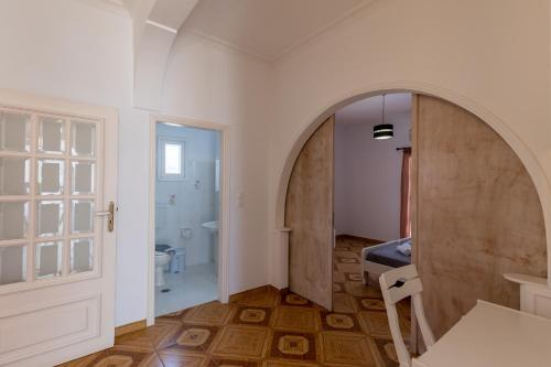 Gallery image of Blue Life Hotel in Emboríon