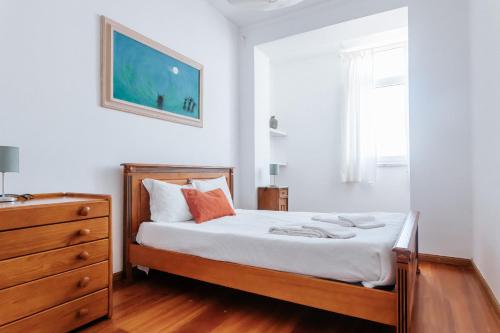 Postel nebo postele na pokoji v ubytování Cascais - Carcavelos Beach Apartment