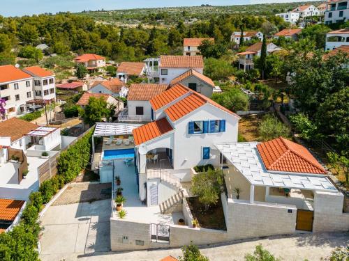 Holiday home Mila - private pool – Photos 3
