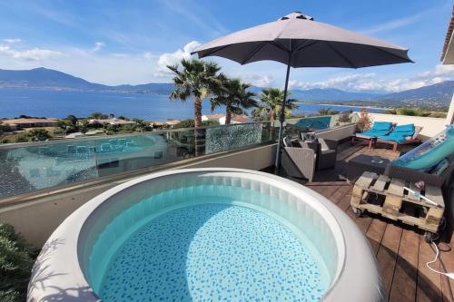 Appartement terrasse et vue mer