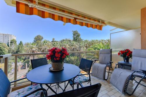 Happyfew Sainte Anne