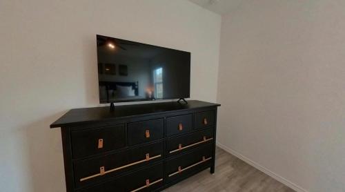 Champagne Island Apt