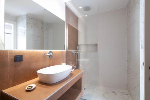 Vannituba majutusasutuses Mythodea Athens Suites