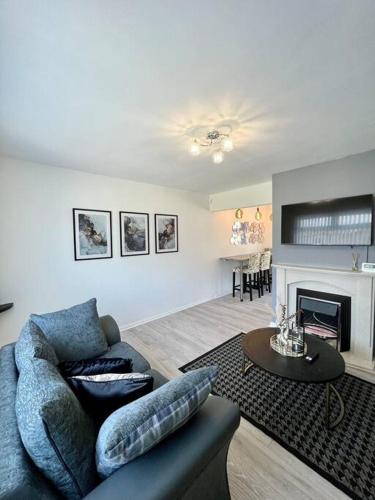Χώρος καθιστικού στο Welsh Getaway Home No 2 - 10 mins to Bike Park Wales