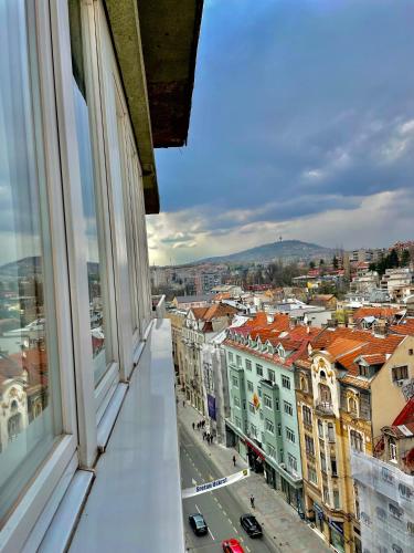 Γενική άποψη της πόλης Σαράγεβο ή θέα της πόλης από  αυτό το ξενοδοχείο