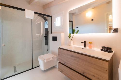 Koupelna v ubytování Melena Premium Suites