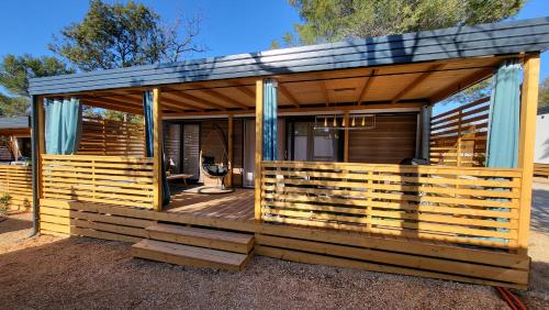 Submariner Biograd - Camping