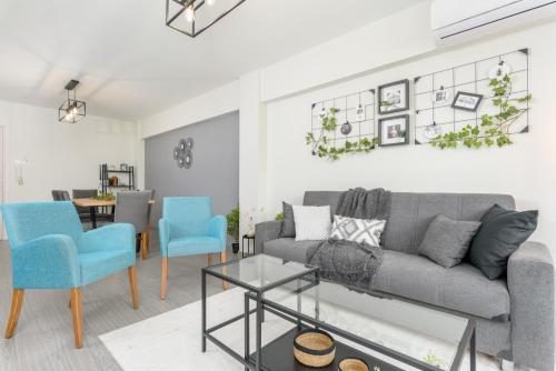 Amore 2-BR Apt By Finikoudes