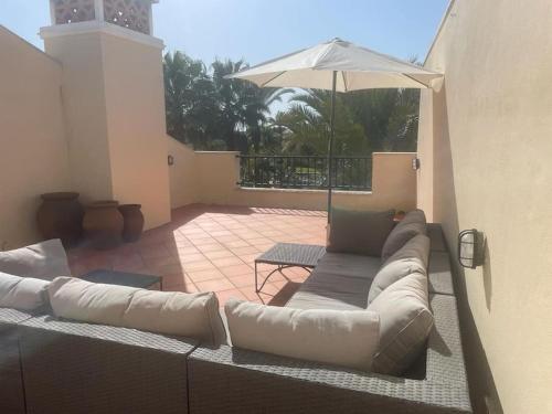 Ein Sitzbereich in der Unterkunft 2 bed Apartment Palmyra Vila Sol