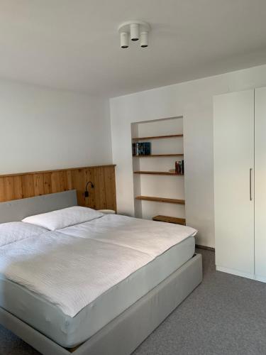 Una cama o camas en una habitación de Apart Anne