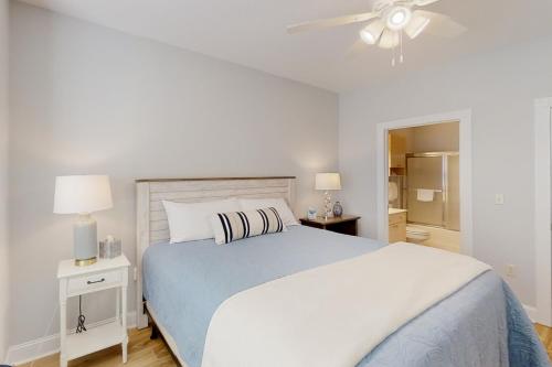 Postel nebo postele na pokoji v ubytování Magnolia Escape Retreat