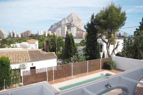 Fabulosa villa a 900m playa con piscina y vistas, Calpe ...