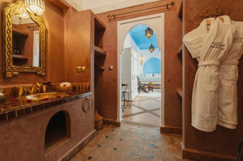 Fotografie z fotogalerie ubytování Riad Dar Dialkoum v Marrákéši