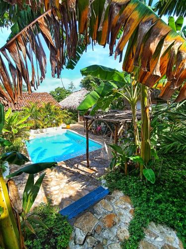 Piscina di Hotel Cabañas Puesta del Sol o nelle vicinanze