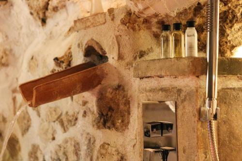 Koupelna v ubytování Santo'S House Luxury - idromassaggio e doccia emozionale