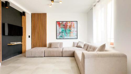 Le Riviera by Winsome Destination