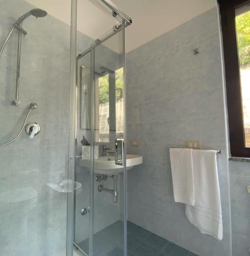 Ένα μπάνιο στο Cala di Rio B&B