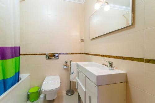 Casa Mergoux - Quiet - Spacious - AC - Wi-Fi - Smart TV