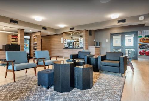 Гостиная зона в Quality Inn & Suites