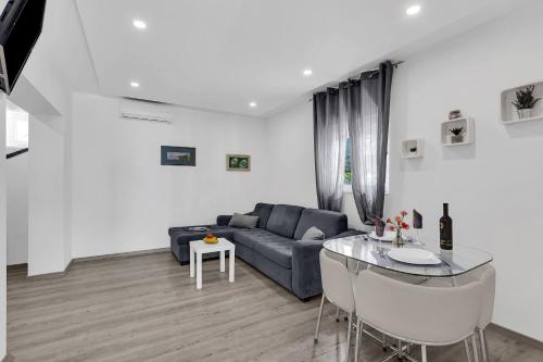 Sunny Garden Apartments Ana